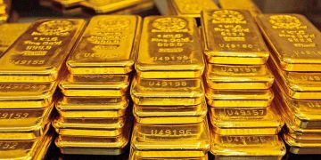 Chênh lệch giá vàng với quốc tế là vấn đề rất lớn trong đầu tư