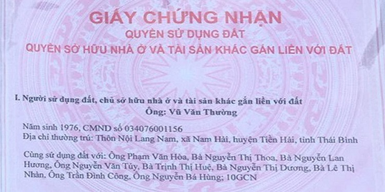 Sổ đỏ được đứng tên mấy người? Bìa đỏ đứng tên mấy người?