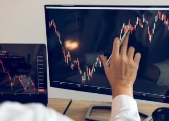 False Breakouts là gì? Khái niệm đột phá giả là gì?