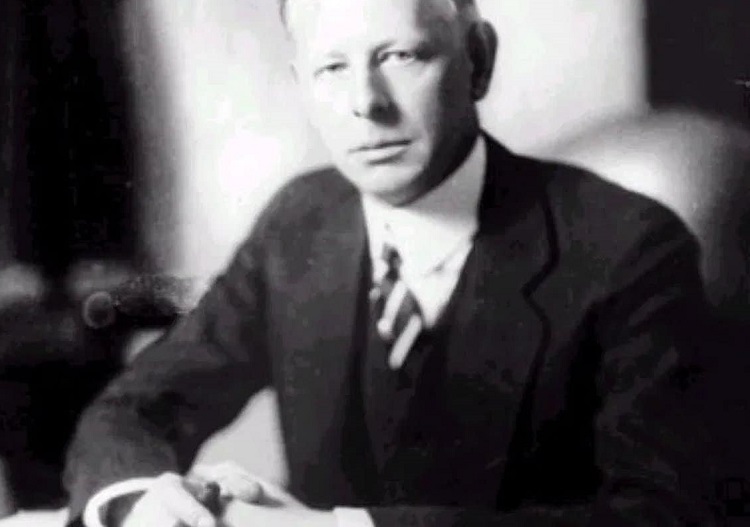 Jesse Livermore là ai? Tiểu sử, sự nghiệp, triết lý đầu tư